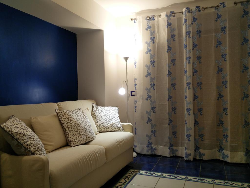 Sedil Dominova Apartment Sorrento Exteriör bild